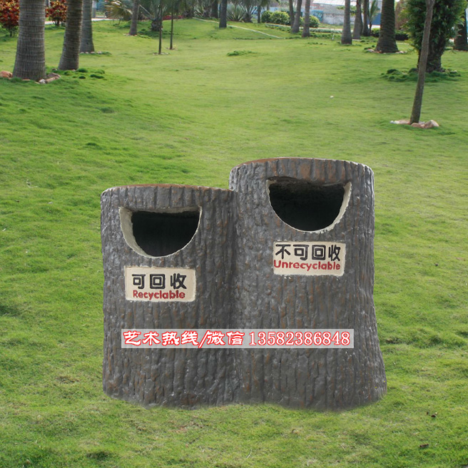 水泥垃圾桶即有实用效果又美化了环境。